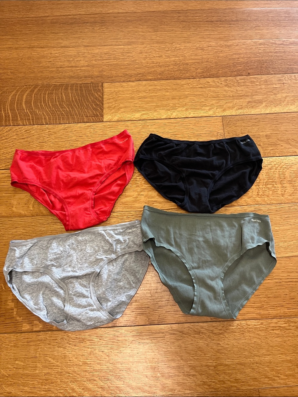 Organic basics 4 pair of medium brief underwear